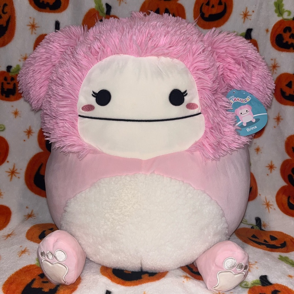 Squishmallows Brina the Bigfoot 24"
Stuffed Plush